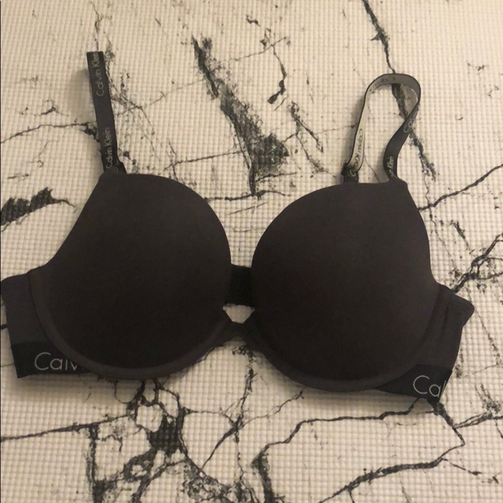NWOT Calvin Klein bra